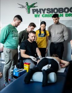 MedBoost Academy pune bazele excelenței în recuperare: Cristian Drosu pregătește terapeuții de care pacienții au cu adevărat nevoie